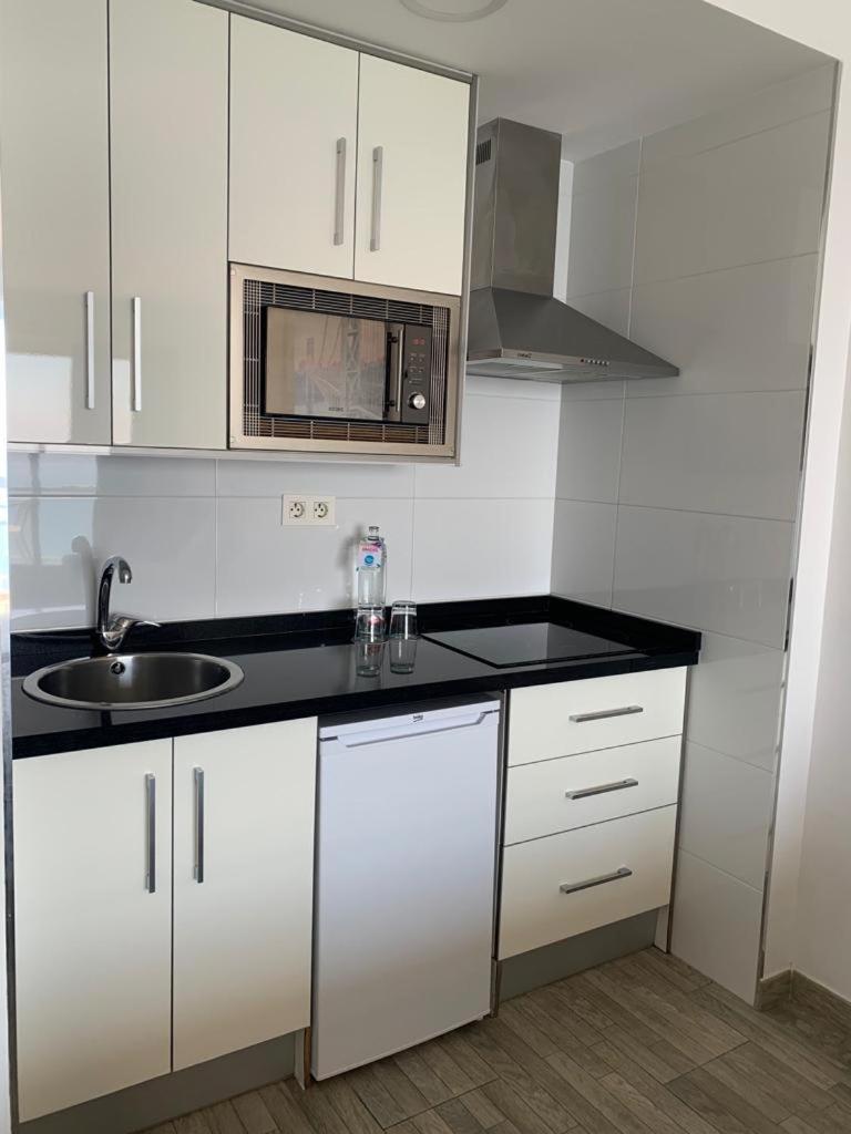 Apartamentos Chinasolymar Almunecar Bagian luar foto