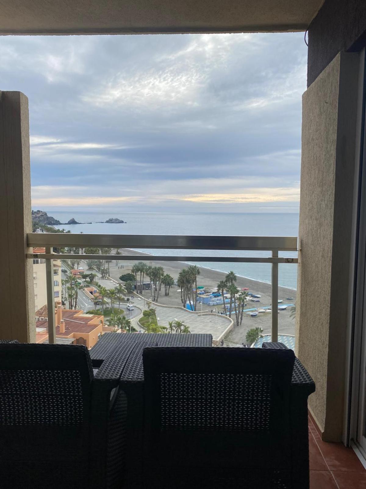 Apartamentos Chinasolymar Almunecar Bagian luar foto